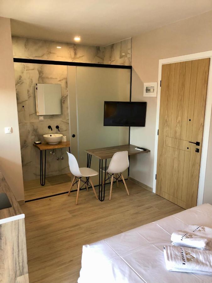 Athonite All Seasons Luxury Suites Ierissós Buitenkant foto