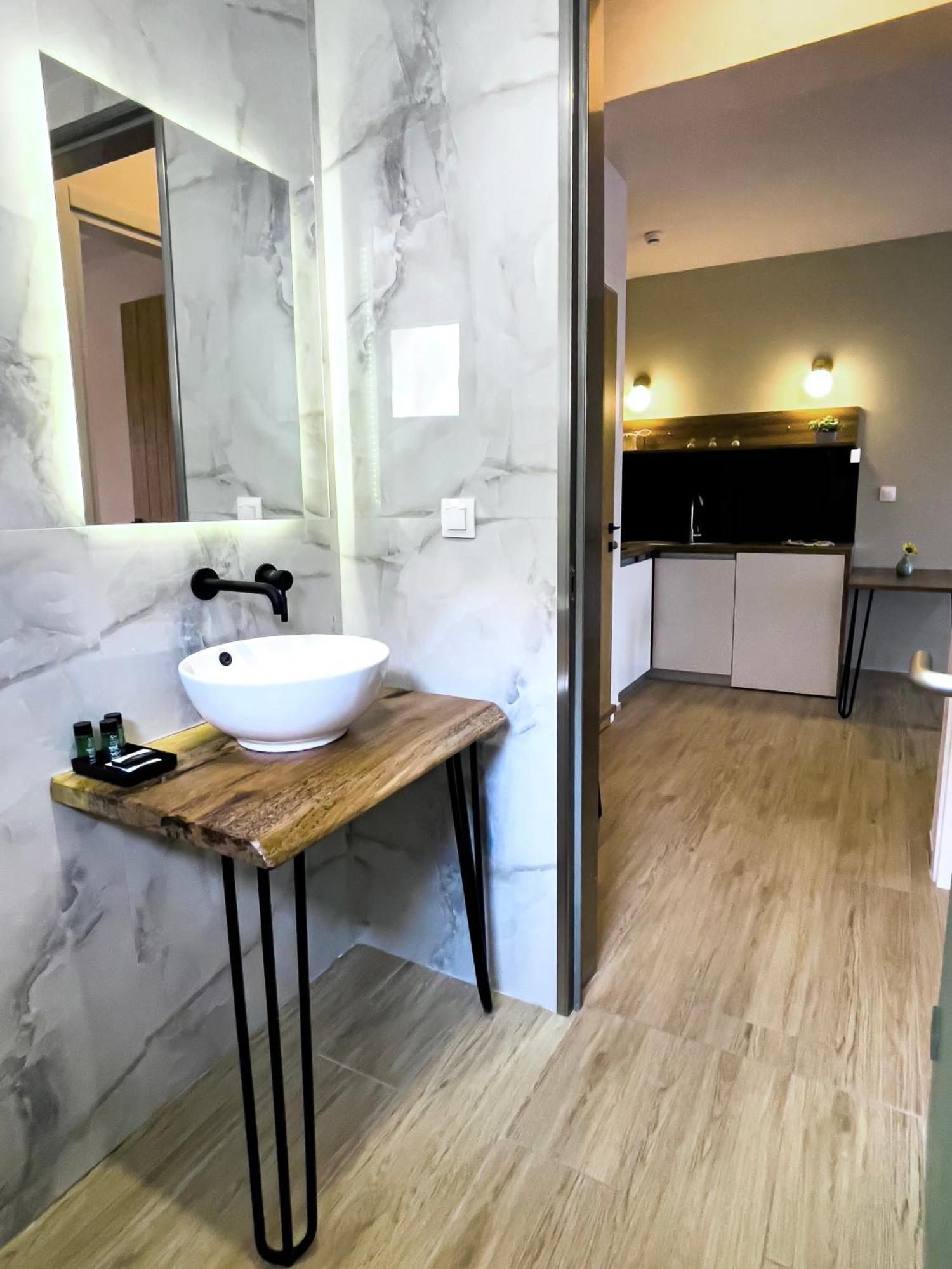 Athonite All Seasons Luxury Suites Ierissós Buitenkant foto